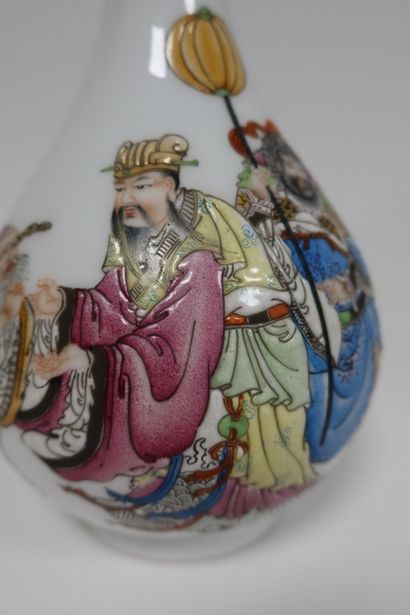 null Polychrome enameled white porcelain yuhuchunping form vase depicting the story...