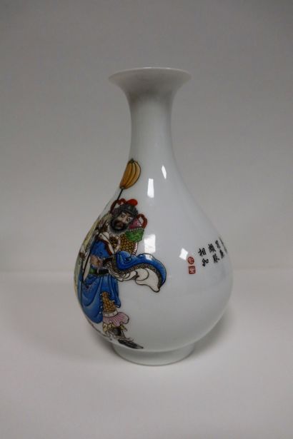 null Polychrome enameled white porcelain yuhuchunping form vase depicting the story...