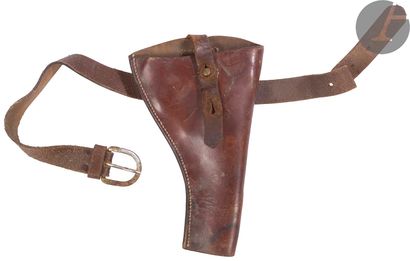 null Lot including: 
- 1873 revolver holster, U.S. revolver holster, leather tool...
