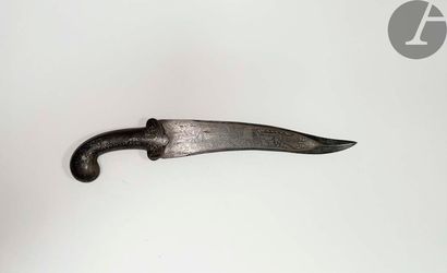 Indian dagger type KandjarIron handle decorated...