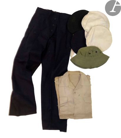 null Important lot of uniforms (circa 1960)