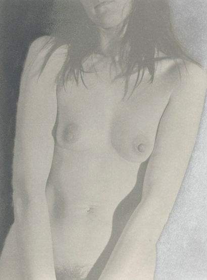 null Claude Fauville (1940) 
Female Nudes, c. 1990. 
Five platinum prints, enhanced...