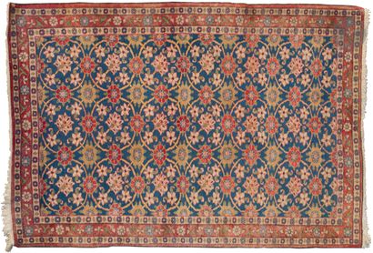 Dchaouchagan. Carpet decorated with flowers...