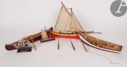  [MODÉLISME NAVAL] Nauticalia London Maquette de thonier dundee. Bois vernis et tissu....