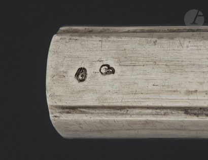null PARIS 1744 - 1750
A silver wax case with four sides, engraved with rocaille...