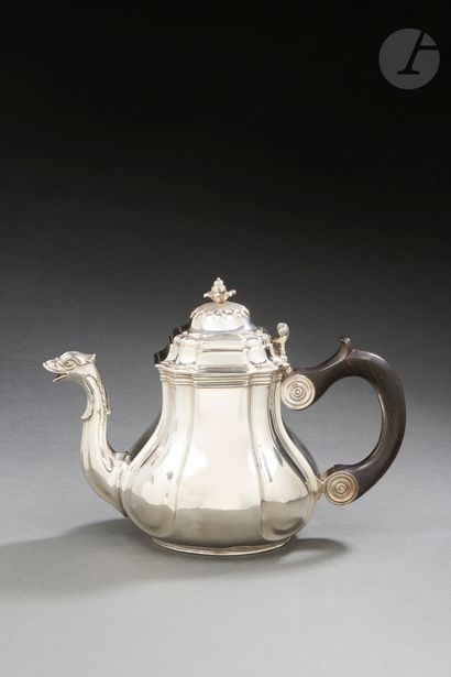LILLE 1751 - 1752 Silver teapot of baluster...