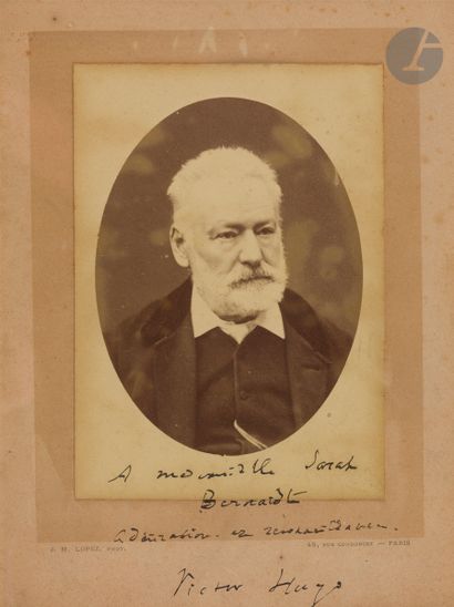 null Victor HUGO. Photographie avec dédicace autographe signée, [1872] ; médaillon...