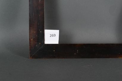 null Deux cadres plats en bois noirci.
Italie, début du XIXe siècle.
26,9 x 33,2 cm...