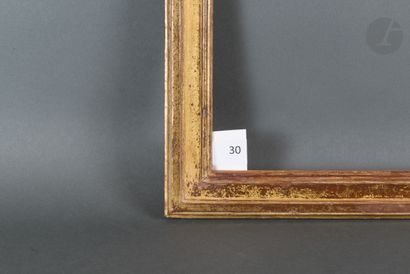 null Baguette en chêne mouluré et stuc doré de modèle PEPIN. Époque Louis XVI (restaurations).
23,9 x 31,1 cm...