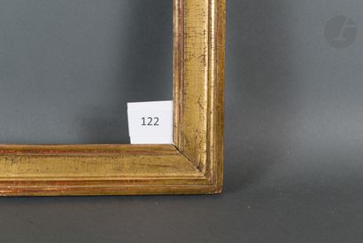 null Baguette en chêne mouluré et doré.
Époque Louis XVI (modifiée dans ses dimensions).
30,1 x 37,1 cm...