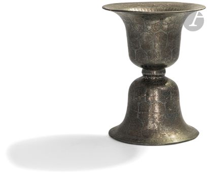 null Spittoon in bidri with double campaniform body and inlaid decoration of flowers...