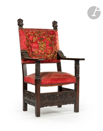 null Large carved walnut armchair, high back with uprights surmounted by a carved...