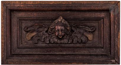 null Set of woodwork elements :
Two panels representing Saint John and Saint Matthew
H...