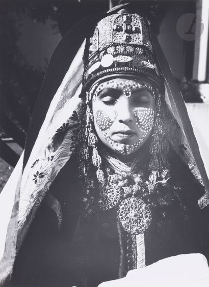  Jean Besancenot (1902-1992) Femmes citadines du Maroc, 1934-1939. Rabat. Mariée....
