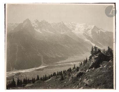 null Maison Adolphe Braun 
Alpes, c. 1895.
Chamonix seen from the Flégère.
Charcoal...