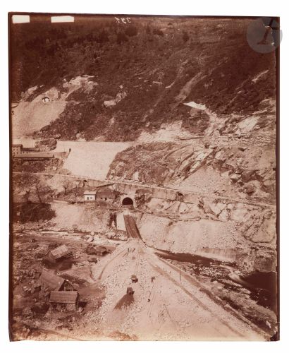 null Maison Adolphe Braun
Alpes suisses, c. 1864-1870.
Panorama du viaduc de la Biaschina.
Quatre...
