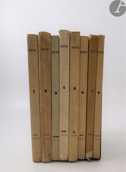 null [REVUE].
Bifur.
Paris : Editions du carrefour, [1929-1931]. — 8 numéros in-8,...