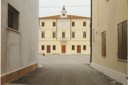 null GHIRRI, Luigi (1943–1992)

Il profilo delle nuvole, Immagini di un paesaggio...