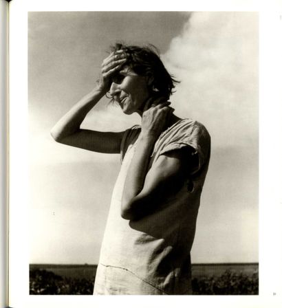 null LANGE, Dorothea (1895-1965)
4 ouvrages.

*Dorothea Lange.
Paris, Seuil, 2002.
In-4...