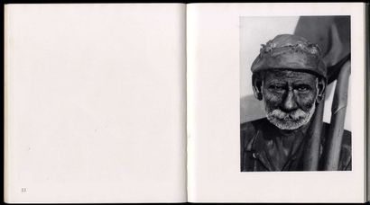 null EVANS, Walker (1903-1975)

Americans photographs.
New York, Museum of Modern...