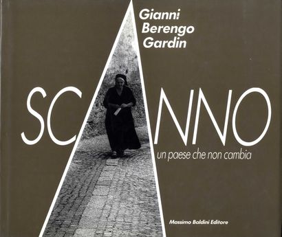 null BERENGO GARDIN, Gianni (né en 1930) [Signed]

Scanno, un paese che non cambia.
Appiano...