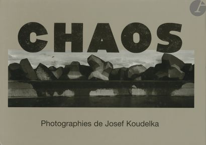 KOUDELKA, JOSEF (1938) Chaos. Nathan/Delpire,...