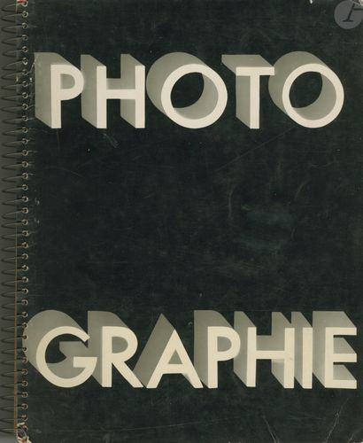  ARTS ET MÉTIERS GRAPHIQUES 4 ouvrages. PHOTOGRAPHIE 1930 - 1935 - 1936 - 1939 In-4...