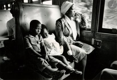 null David C. Turnley (1955
)Apartheid in South Africa, 1985-1986.
mother and children...