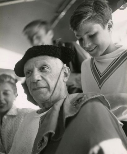 null Jacques-Henri Lartigue (1894-1986)
Pablo Picasso, Francine Weisweiller et le...