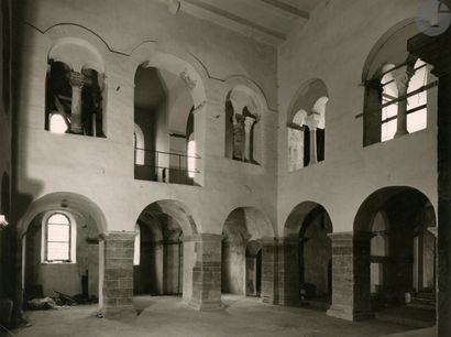 null Albert Renger-Patzsch (1897-1966)
Abbaye de Corvey. Allemagne, c. 1950. 
Épreuve...
