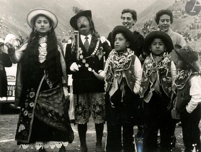 null Martin Chambi (1891-1973)
Pérou. Cuzco, c. 1950-1960.
Portraits d’andins. Costumes...