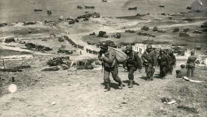 null Photographes de presse 
Débarquement des troupes alliées en Normandie, 6 juin...