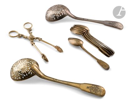 null STRASBOURG 1760
Pair of sugar spoons, one in silver, the second in vermeil....