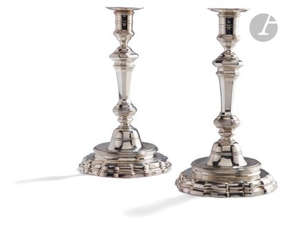  PARIS 1738 - 1739 Pair of plain silver torches, the circular base with contours...