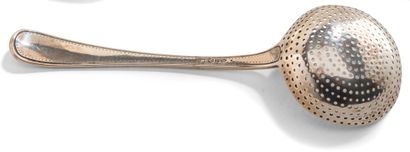 null PARIS 1798 - 1809
Sugar spoon uniplat model enhanced with stripes and rhombuses...