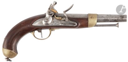  Pistolet d arçon à silex modèle 1816, troupe. 
Canon rond à pans au tonnerre daté...
