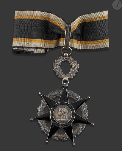 MEDAL OF HONOR OF THE MUTUALITY 
Cross of...