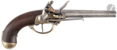  Pistolet à silex d arçon modèle 1777 1er type. 
Canon rond à pans au tonnerre poinçonné...