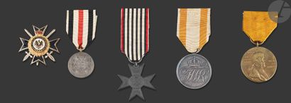  ALLEMAGNE (PRUSSE) 
Cinq médailles : 
- Médaille d argent du mérite au service «...