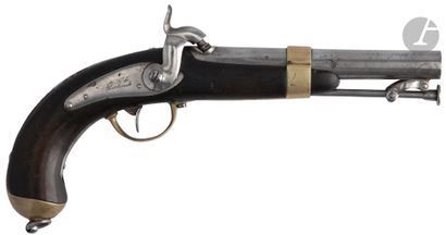  Pistolet à percussion modèle 1837-42 de marine. 
Canon rond à méplats au tonnerre....