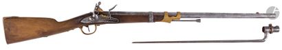  Mousqueton de cavalerie à silex, à tringle, modèle 1786. 
Canon rond à pans au tonnerre...