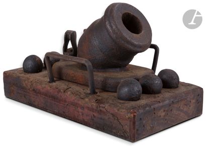 null Mortar.

In cast iron on terrace, with two wrought iron handles, presenting...