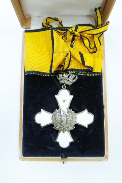 null GRECE

ORDRE DU PHENIX, créé en 1926.

Croix de commandeur du 3e type (1936-1949),...