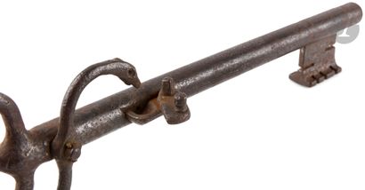 null Long wick gun key.

In cast iron, oval ring, round stem forming the barrel with...