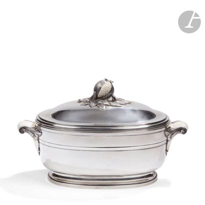 null TÉTARD FRÈRES ORFÈVREGRE
 
Rare and spectacular silver tureen.
The lower part...