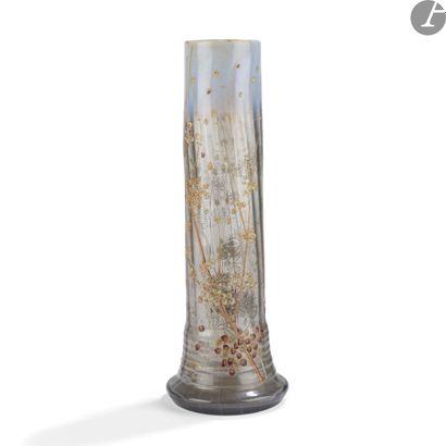 null ÉMILE GALLÉ (1846-1904
)SymphorinesHigh
tube vase; the ringed and swollen base....