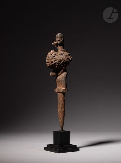 null Double-headed voodoo stake statuette, an important feature that targets the...