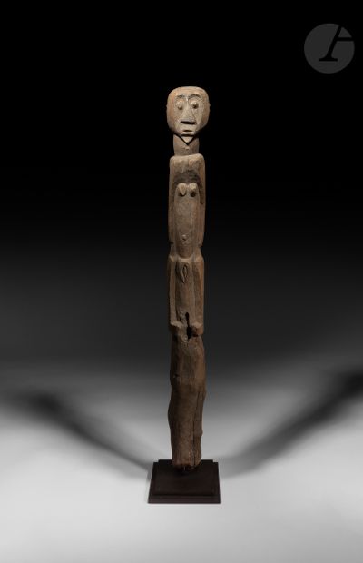 null Ancient Botchio sculpture female figure carved in the extension of the pole,...