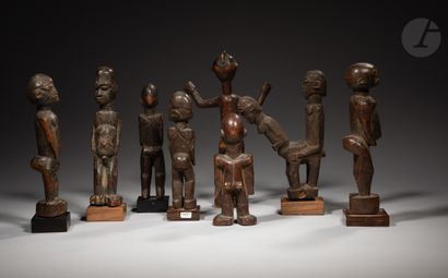 null A very nice set of eight Bateba statuettes, including a kotin buthib with arms...
