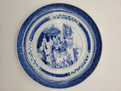 null Part of a service composed of nineteen pieces in blue and white porcelain decorated...